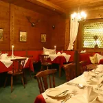 Szálloda Sporthotel St. Anton 4*