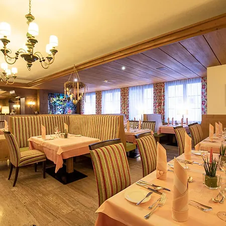 Sporthotel St. Anton Hotel 4*