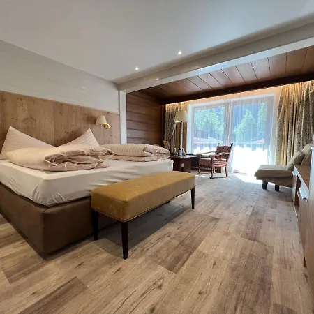 Sporthotel St. Anton מלון