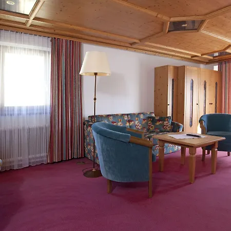 سبورتهوتل سانت أنتون فندق سانكت أنتون ام ارلبرغ