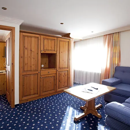 Sporthotel St. Anton Hotel 4*