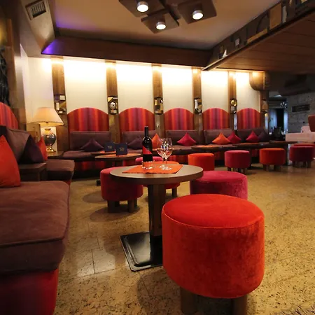 Sporthotel St. Anton Σανκτ Αντόν αμ Άλμπεργκ