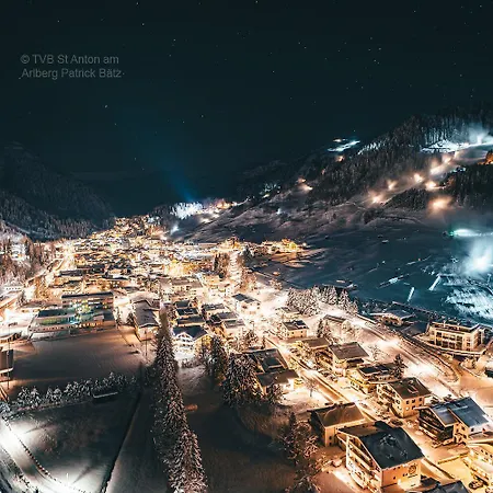 Sporthotel St. Anton 장크트안톤암아를베르크