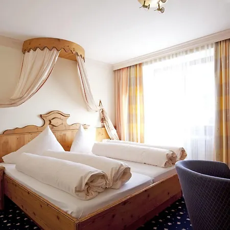 St. Anton Hotel 4*