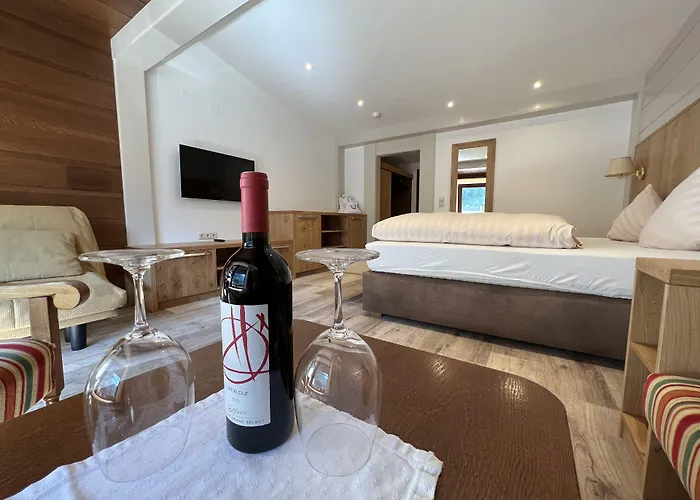 Sporthotel St. Anton 장크트안톤암아를베르크