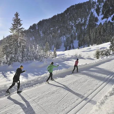 Sporthotel St. Anton Hotel 4*