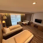 Sporthotel St. Anton Otel